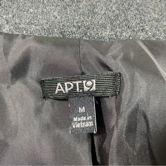 Wool Clasp button Cropped Jacket Gray wool blend Textured Women’s jacket Medium - Picture 3 of 14